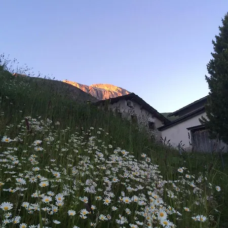 Capetta Hotel Avers
